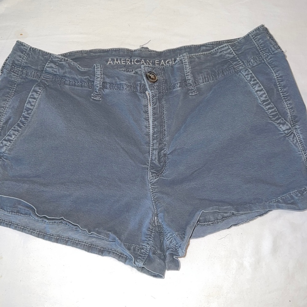 AEO gray shortie shorts